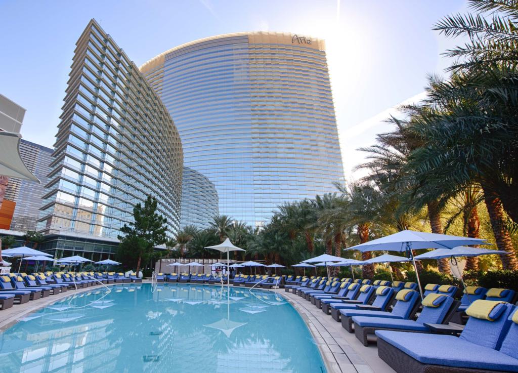 Aria Las Vegas Pool Review