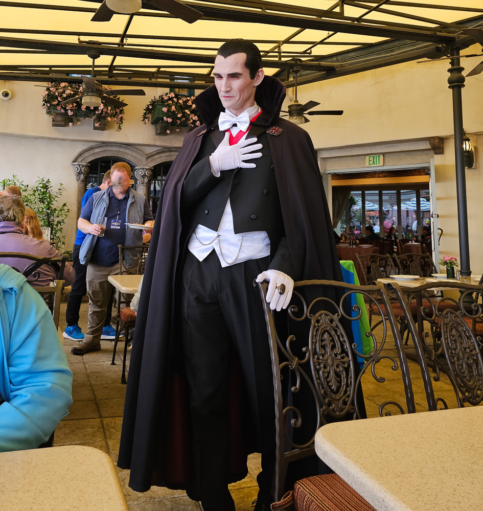 Universal Studios Hollywood VIP Lunch - The Count